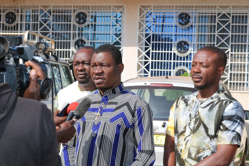 606992825_870941775534539_6244020466282751165_n